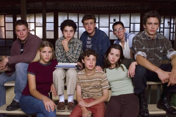 cn_image.size.freaks-and-geeks-group-then-and-now