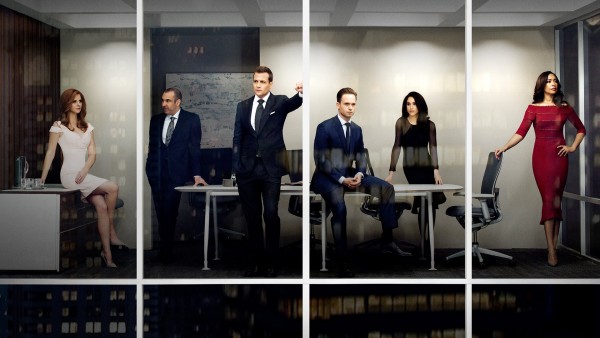Suits_16x9_FeaturedPromo_1920x1080