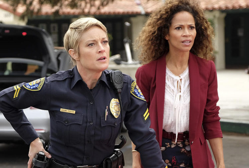 THE FOSTERS - "Potential Energy" - Tensions run high as Stef and Lena are called to action when the school is put on lockdown after it's discovered that Mariana's boyfriend Nick brought a gun on campus, on the fourth season premiere of "The Fosters," airing MONDAY, JUNE 20 (8:00 - 9:00 p.m. EDT), on Freeform. (Freeform/John Fleenor) DANNY NUCCI, TERI POLO, SHERRI SAUM