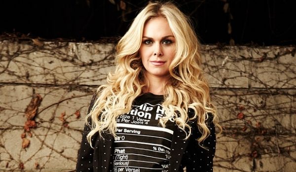 Laura Bell Bundy Anger Management Ve Jerry O’connell